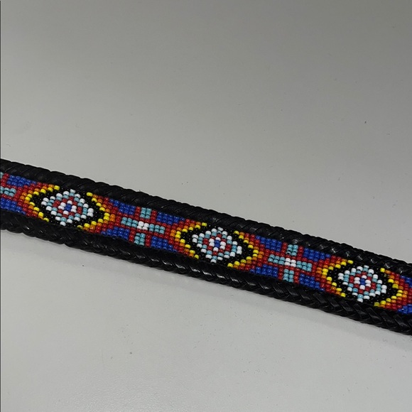 Beaded Black Leather Belt with Silver tone Buckle vintage / preowned size 28” in - Picture 12 of 13